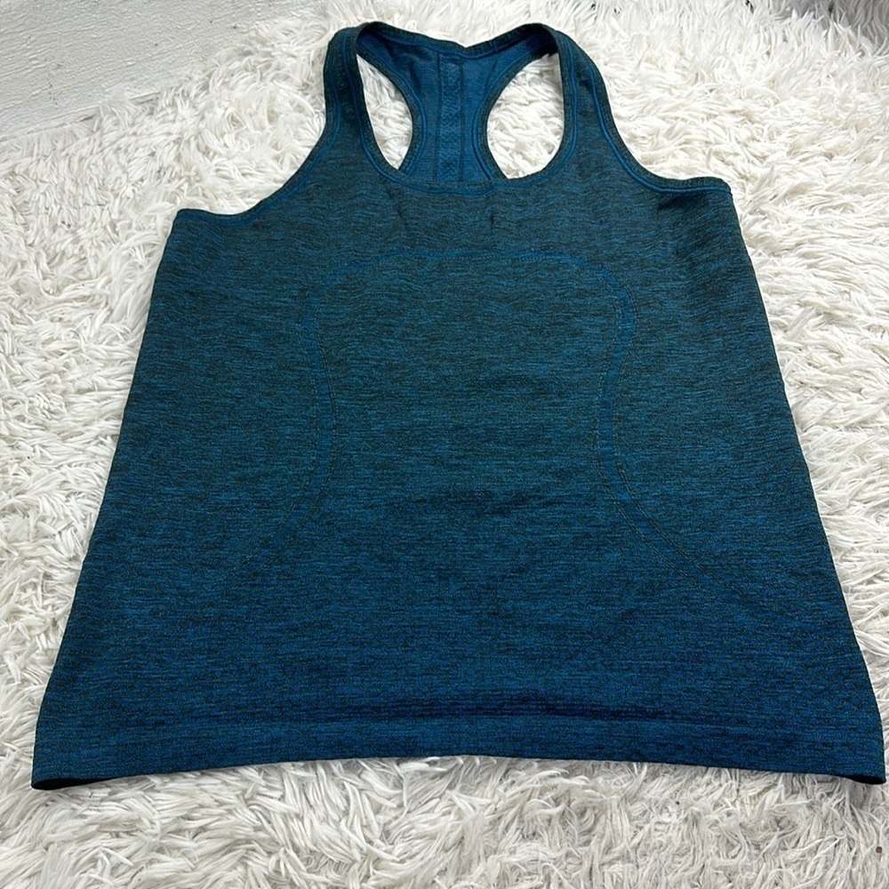 Lululemon Swiftly Tech Racerback Poolside / Black